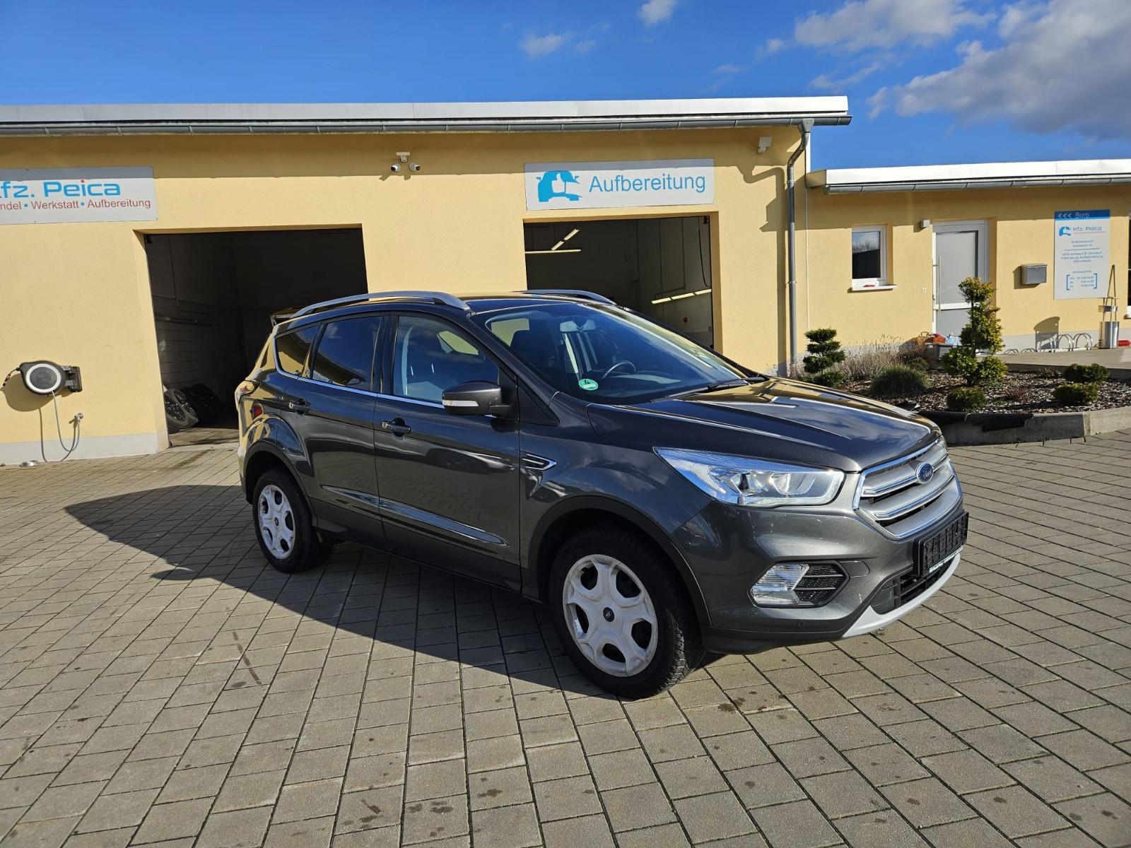Ford Kuga 2,0 TDCI 4X4*1Hand*AndroidAuto*Standheizung