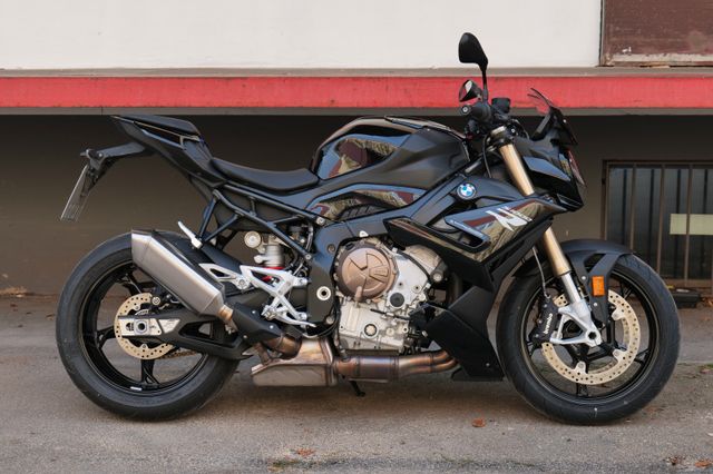 BMW S1000 R Blackstorm metallic