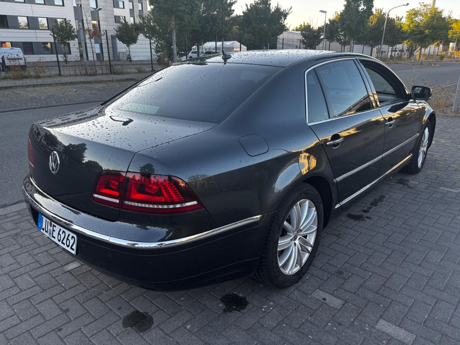 Volkswagen Phaeton 3.0 V6 TDI standheizung Tüv Euro 5 keyle