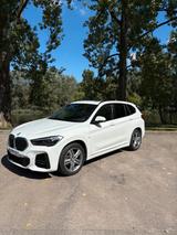 BMW X1 18i M Sport - Automatik - AHK - Pan... - BMW 1er Reihe SUV