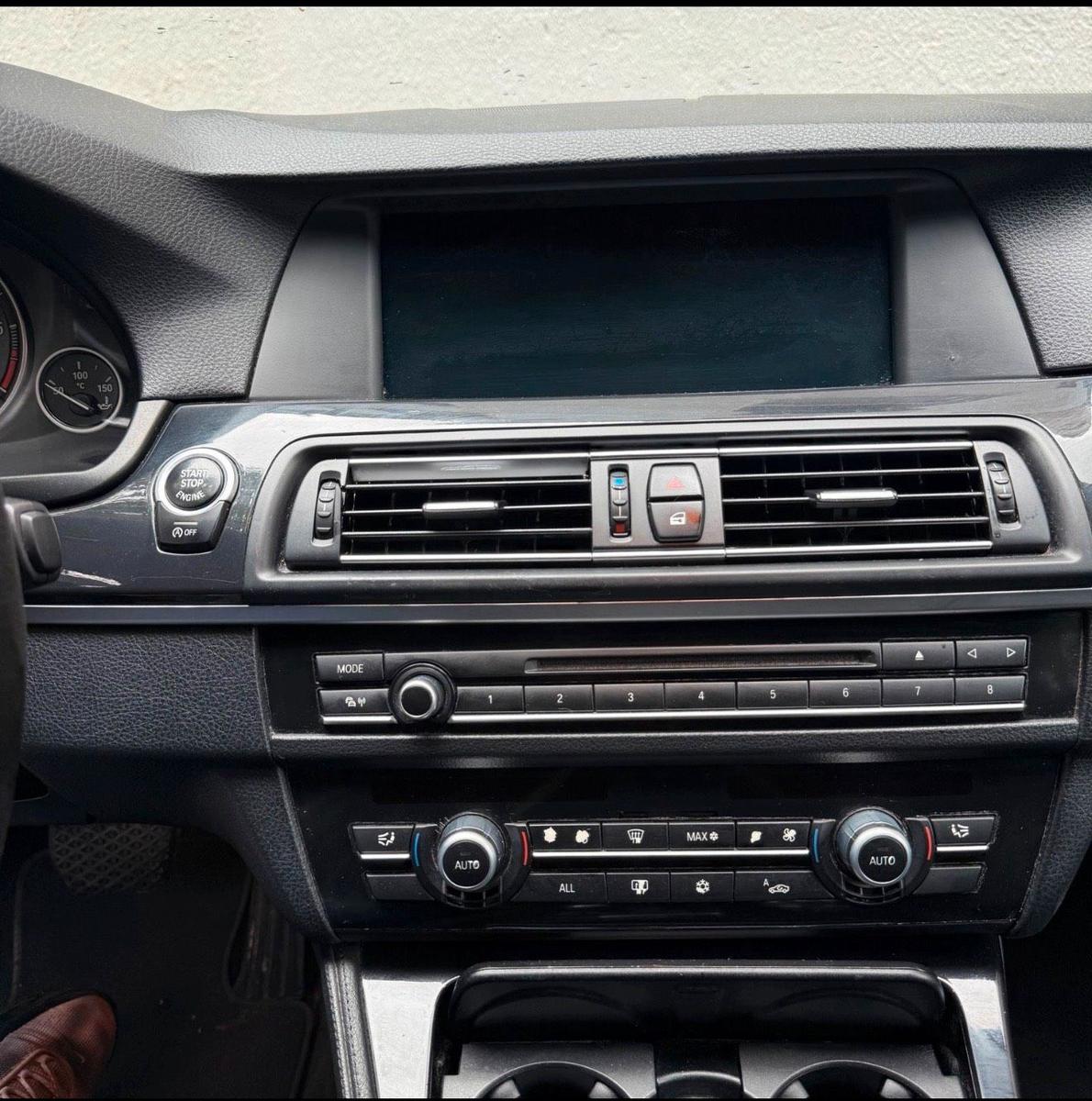 BMW 218 2012 — photo 11