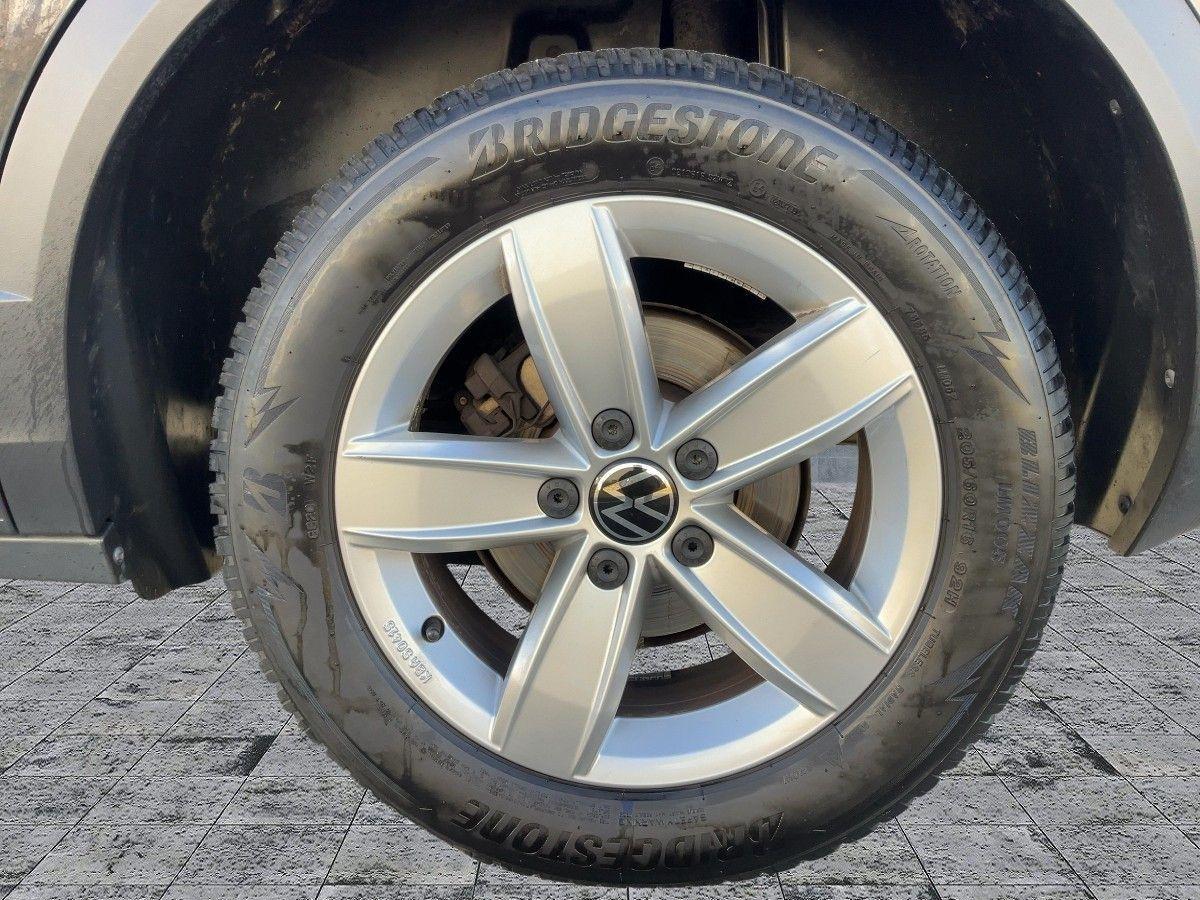Volkswagen T-Roc 2.0 TDI UNITED NAVI+2xPDC+SHZ+APP+DAB+MFL, миниатюра 8