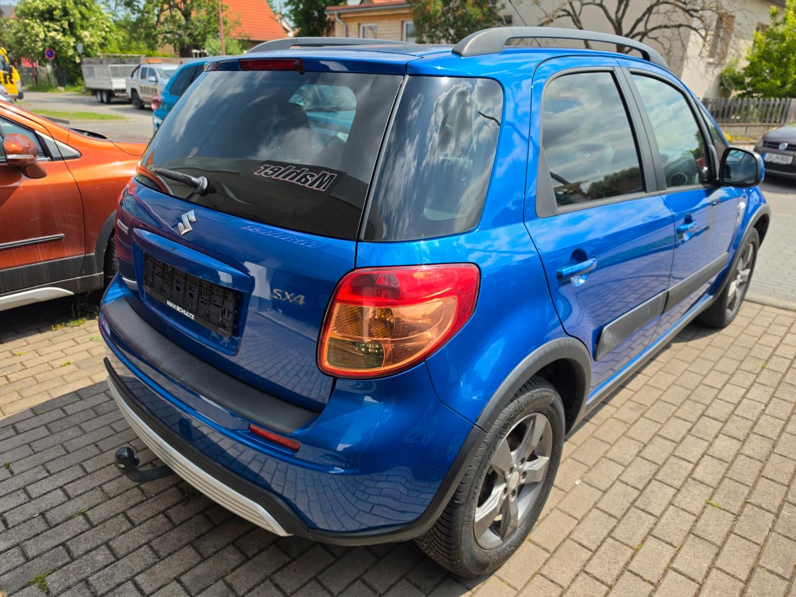 Suzuki SX4 Comfort *SHZ*NAVI*