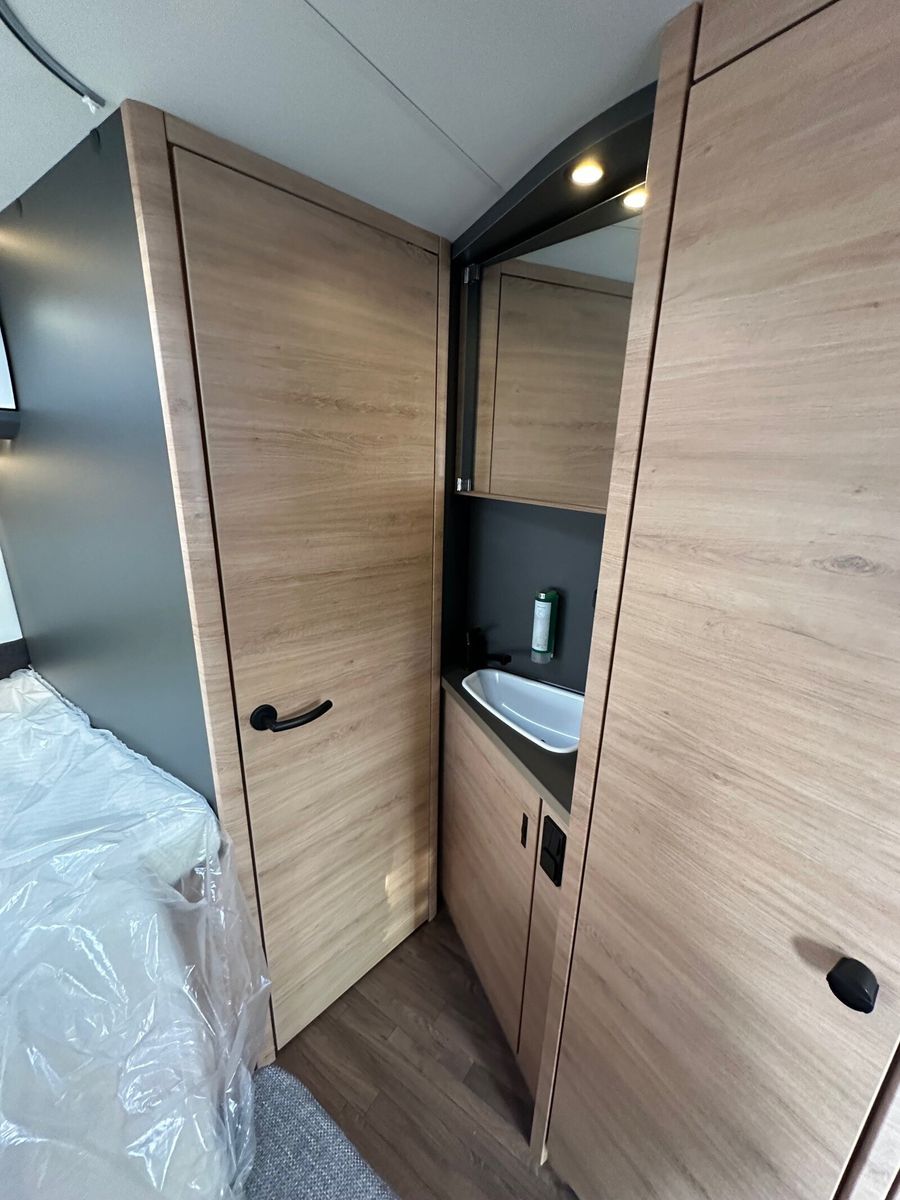 Fahrzeugabbildung Knaus L!VE TI PLATINUM SELECTION 650 MF LIVE KLIMA