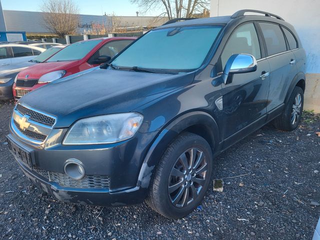 Chevrolet Captiva 2.4 LT 4WD 7 Sitzer LPG