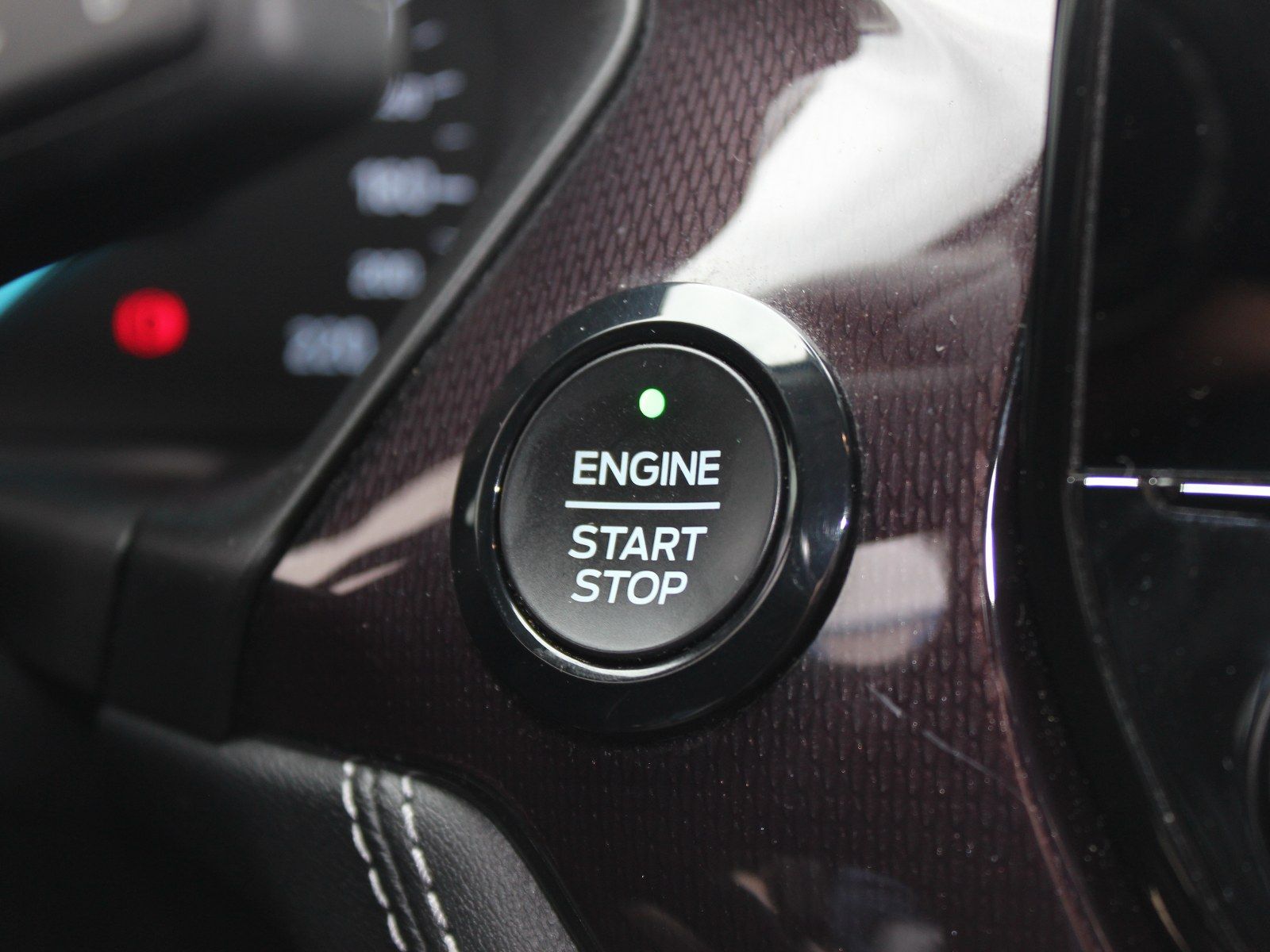 Fahrzeugabbildung Ford Fiesta Vignale 1,0 EcoBoost Start/Stopp