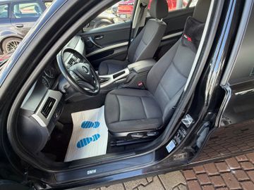 BMW 318 - 12