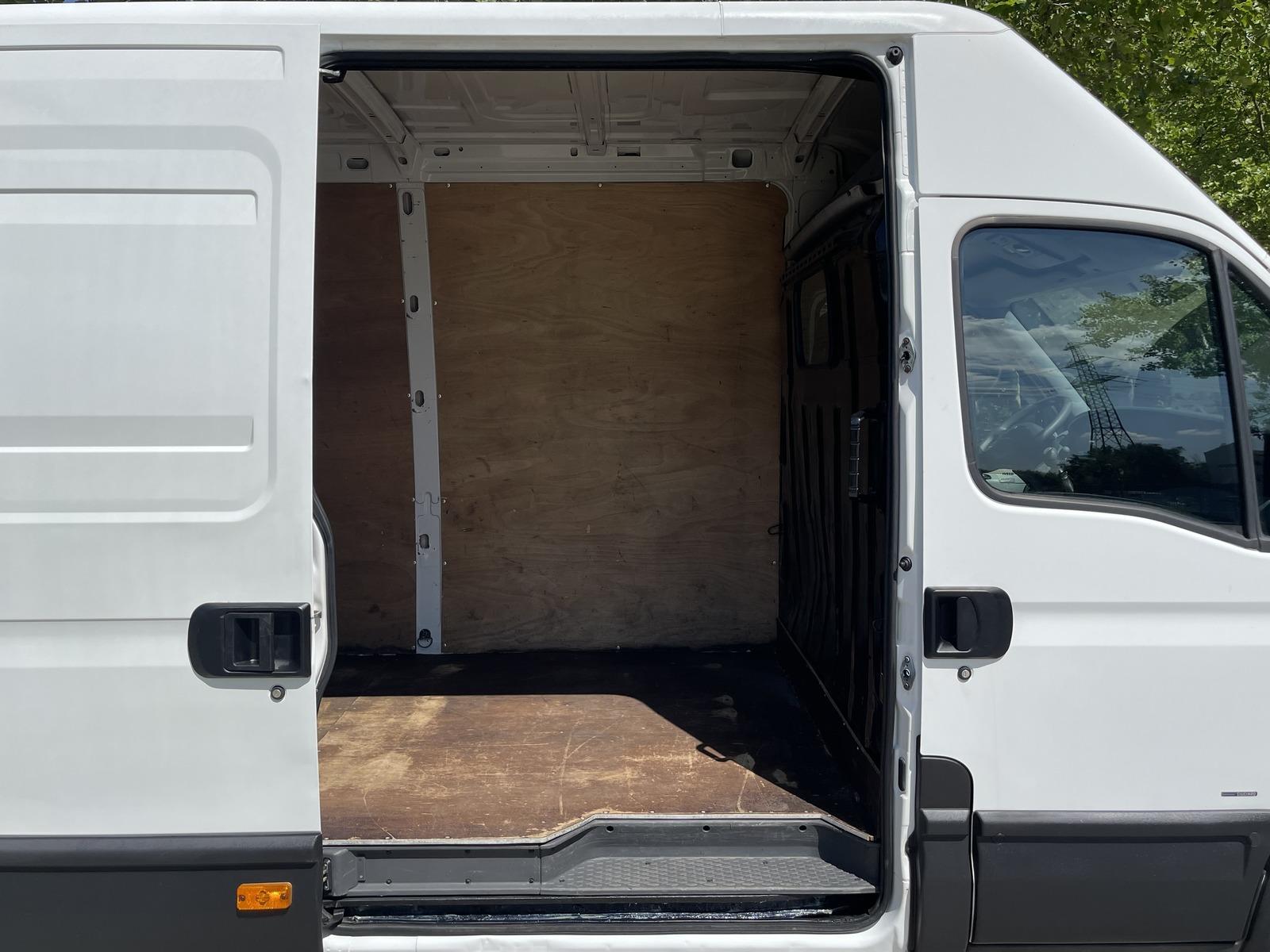 Iveco Daily 35S14 Maxi