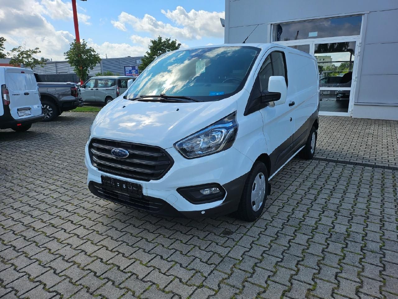 Fahrzeugabbildung Ford Transit Custom Kasten 300 L1