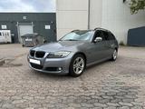 BMW 320d Touring-Facelift - BMW 320 aus 2010: Kombi, 320d