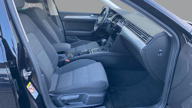 VW Passat Variant (Bild 11 von(15)
