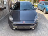 Fiat Punto 1.2 8 V  Young/ 1.Hand - gebrauchte Fiat Punto aus dem Jahr 2016