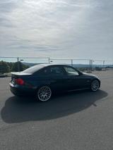 BMW E90 318d lci - BMW 318 aus 2010: 318d