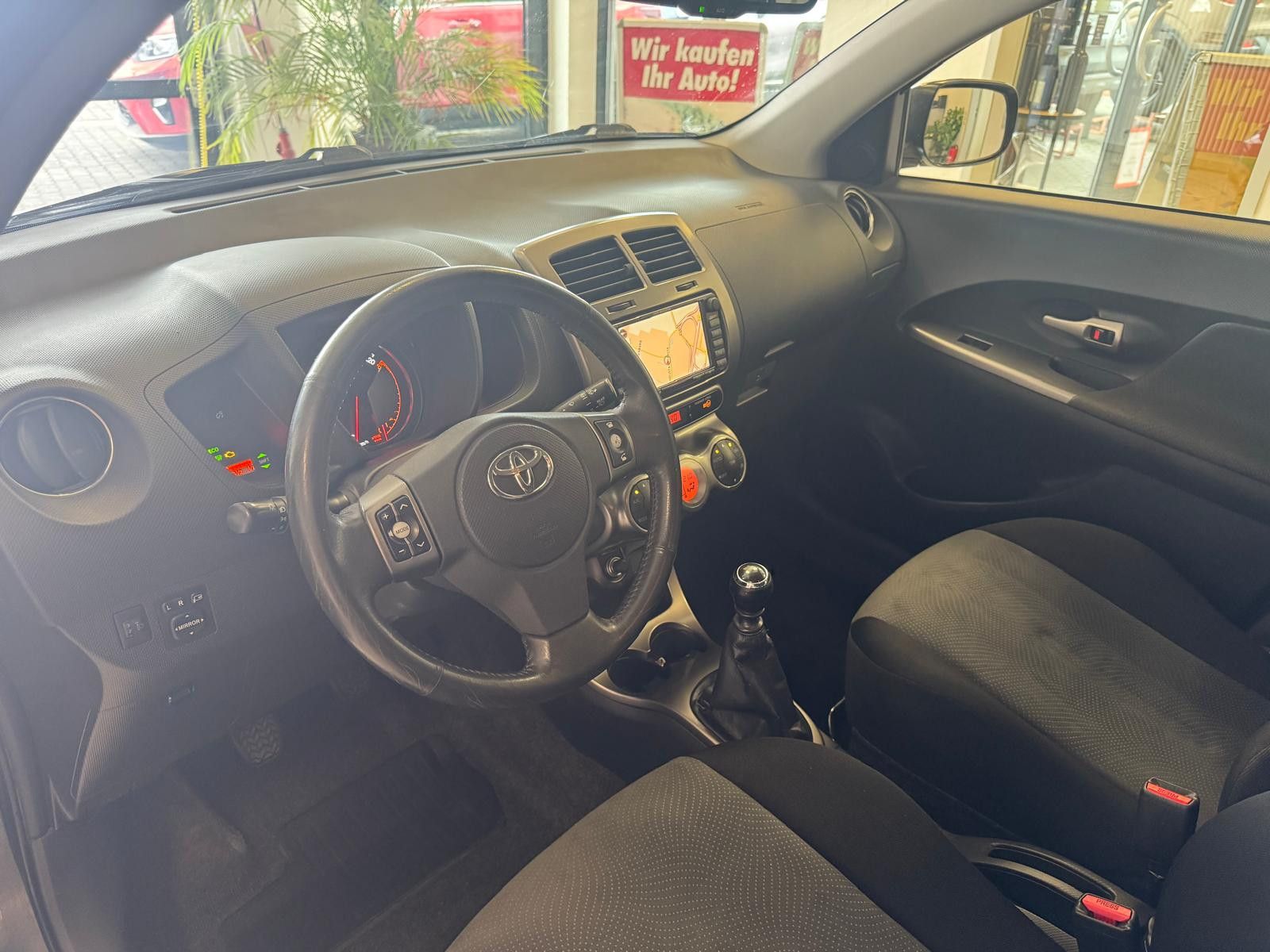 Fahrzeugabbildung Toyota Urban Cruiser/ NAVI/KLIMA/1.HAND/STANDHEIZUNG