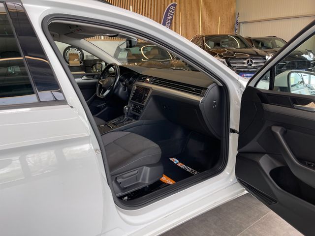 Volkswagen Passat Variant *19%*LED*KAMERA*ACC*AHK*NAVI*SHZ*