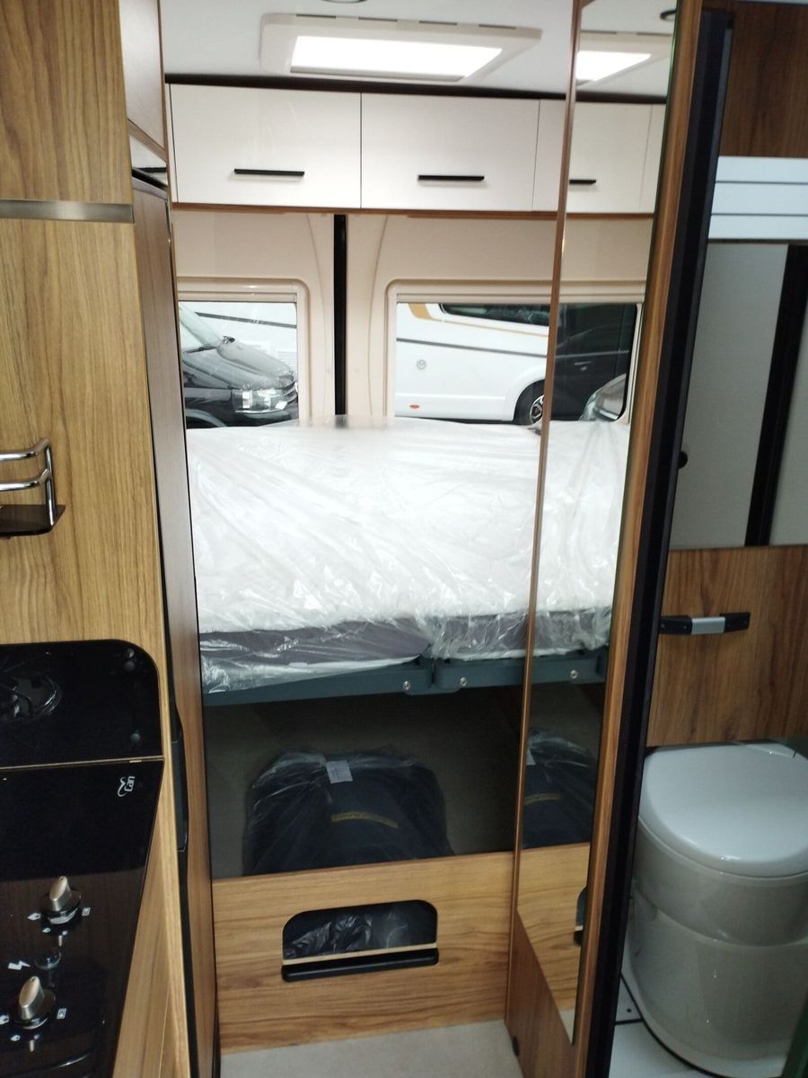 Fahrzeugabbildung Karmann Dexter DE 580 140 PS, Automatik, Alu-Felgen