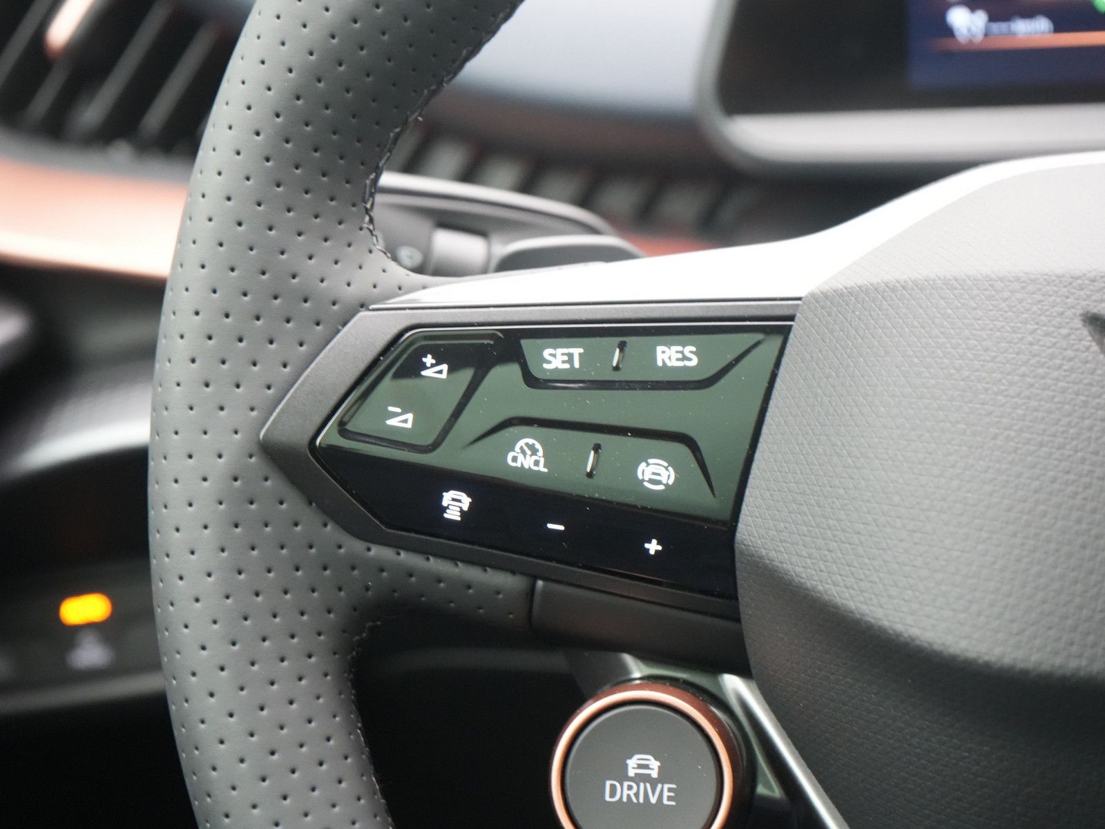 Cupra Tavascan - Bild 14