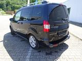 Ford Tourneo Courier Titanium 1.0 EcoBoost Klima - Ford Tourneo Courier: Van