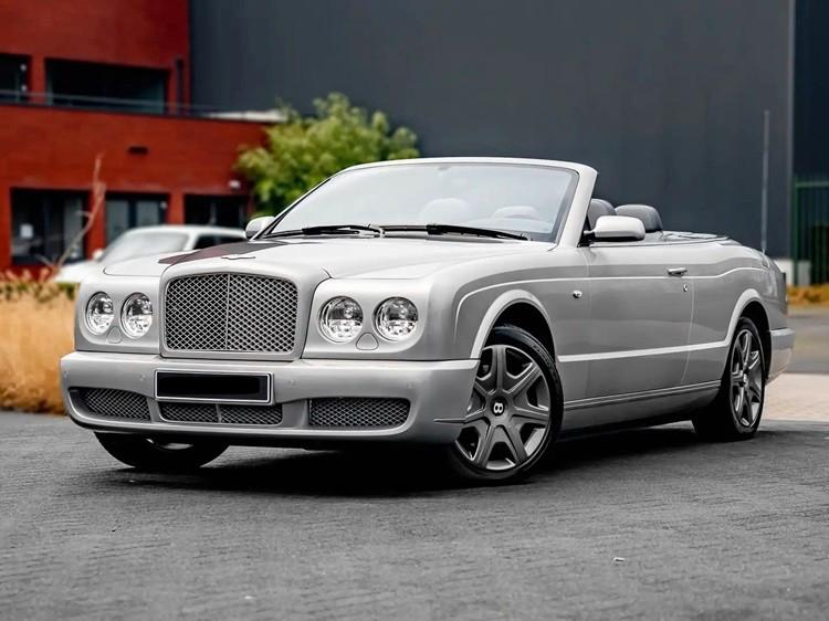 Bentley Azure 6.8 V8