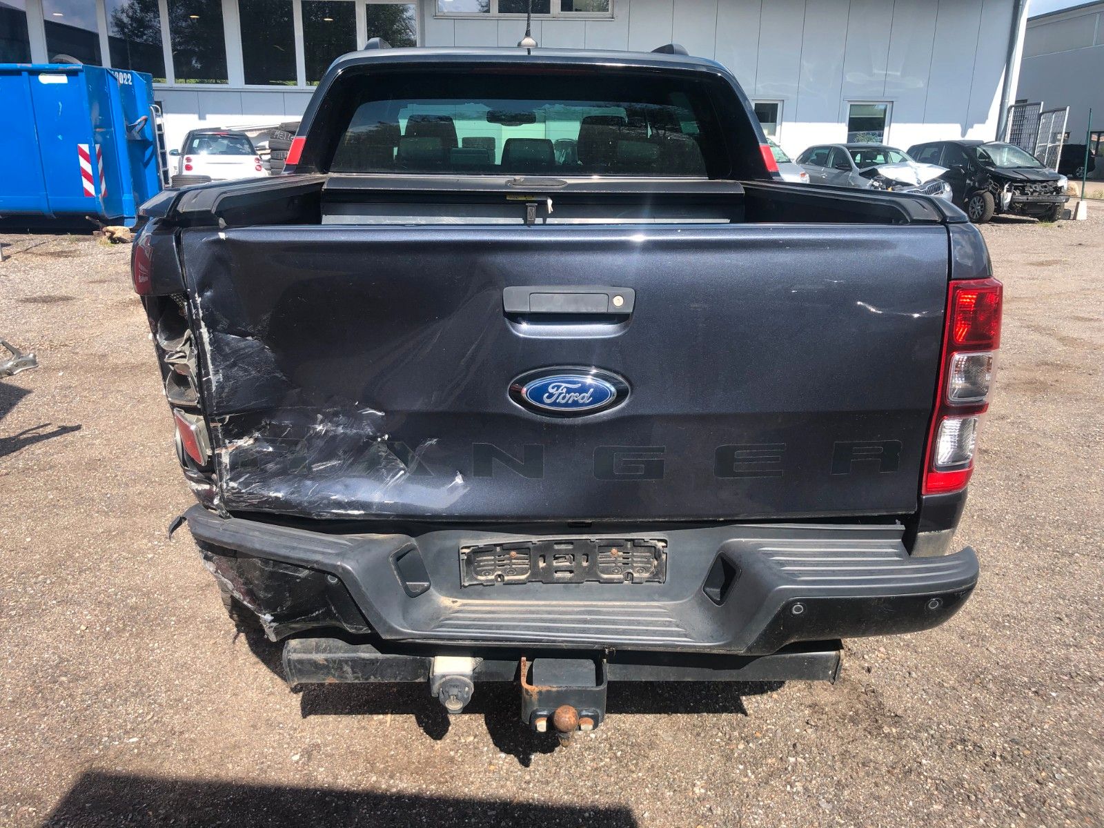 Fahrzeugabbildung Ford Ranger Wildtrak Doppelkabine 4x4 Unfallschaden
