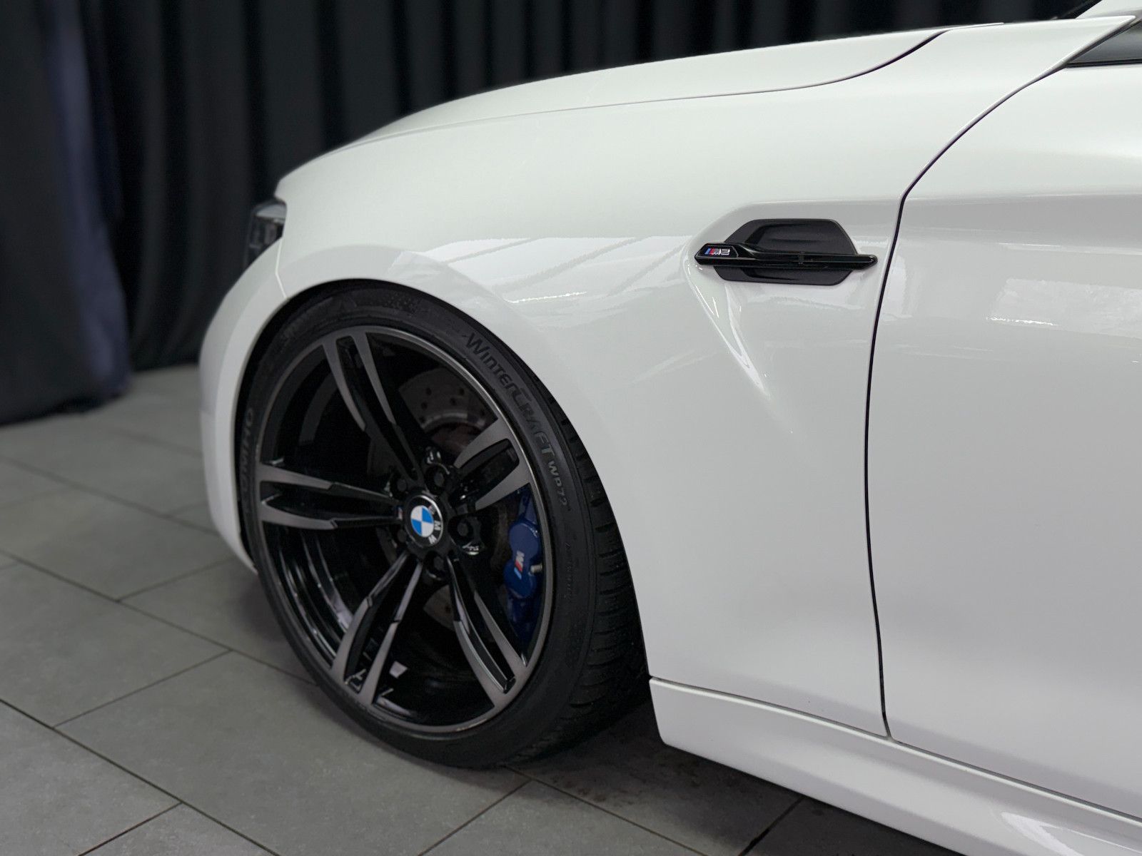 Fahrzeugabbildung BMW M2 Competition|H&K|KW|RF-Kamera|Assistent