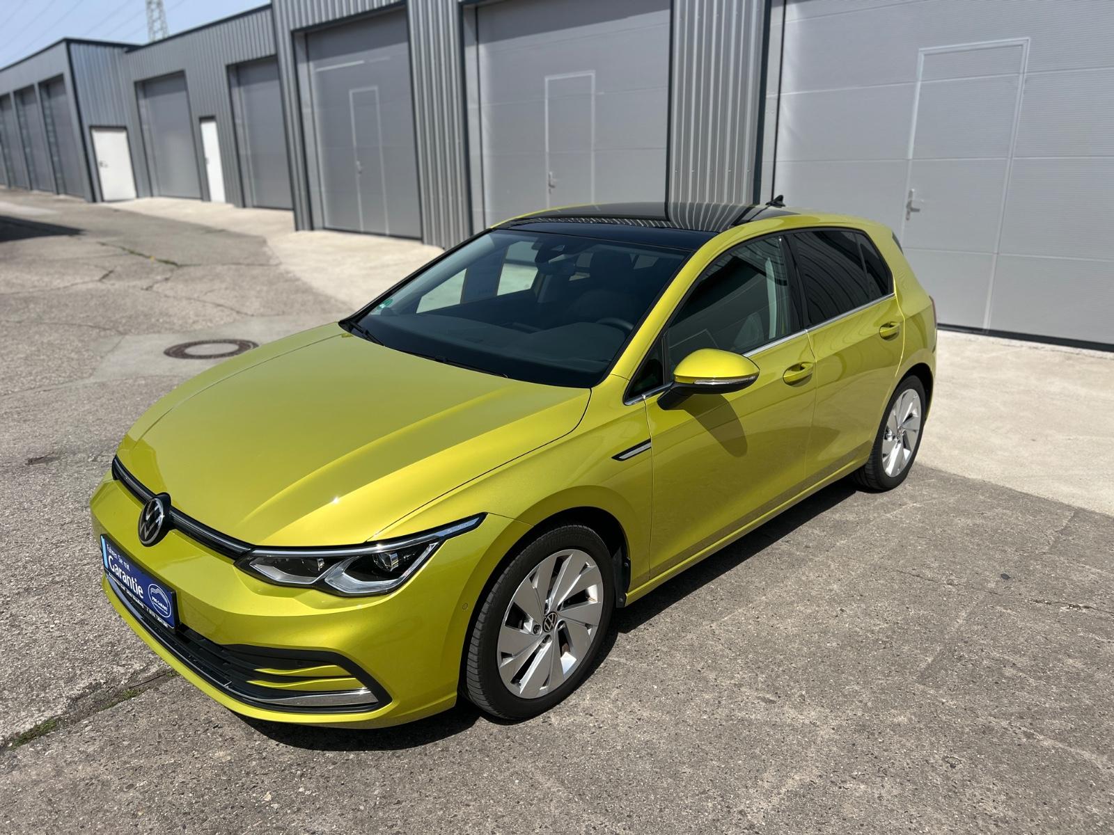 Volkswagen Golf VIII Lim. Style eTSI Standheizung