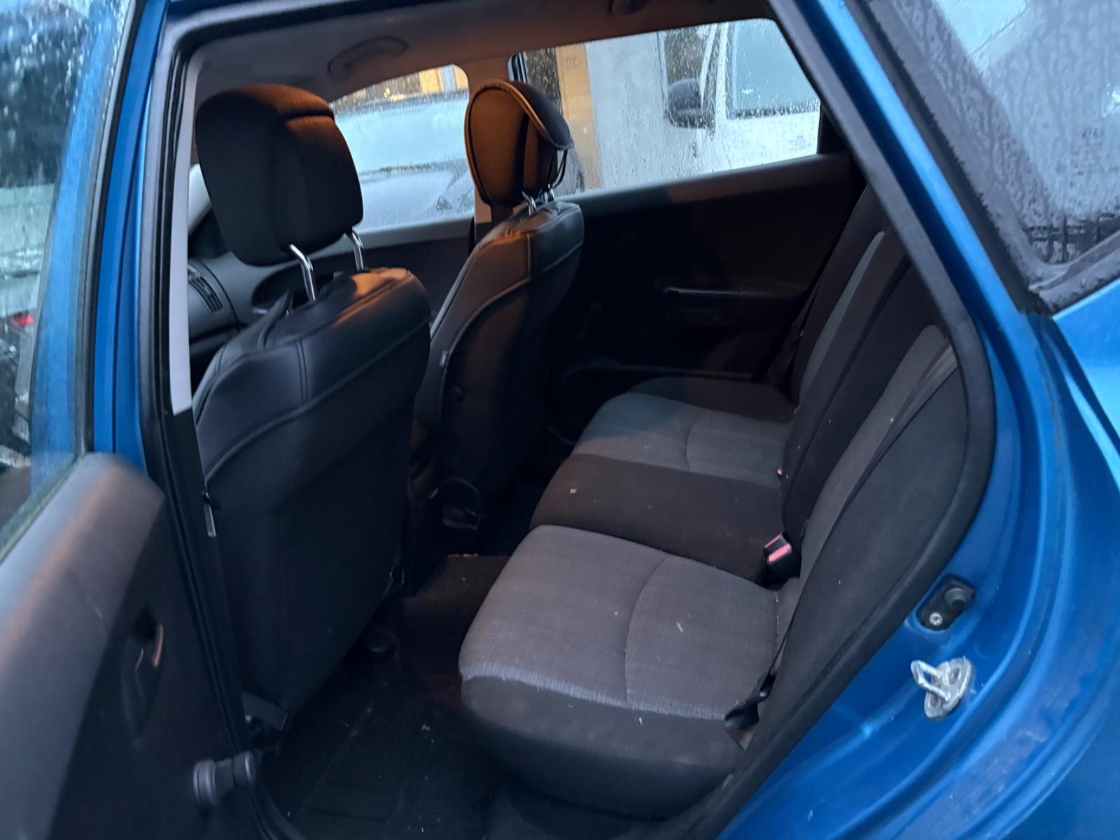 Kia cee'd 2010 — photo 10