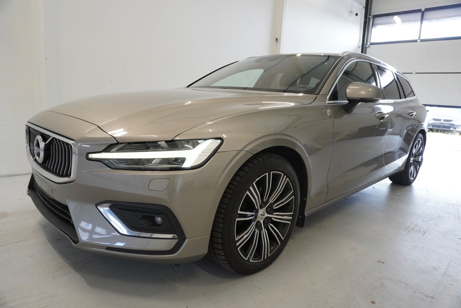 Volvo V60 - 1