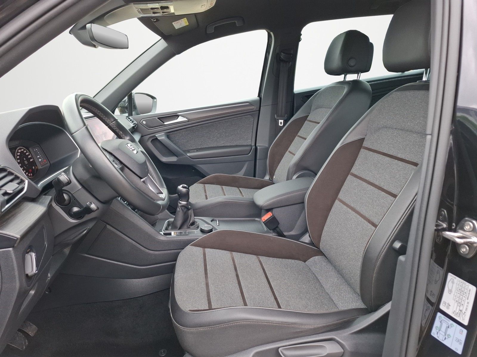 SEAT Tarraco 1.5 TSI Xcellence 7-SITZER / AHK / ACC / - Image 9
