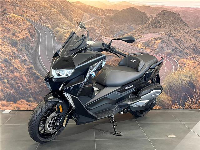 BMW C 400 GT Style Triple Black + Oil Inclus