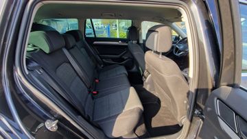 Volkswagen Passat Variant - 12