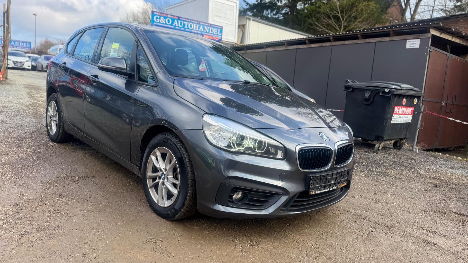 BMW 218 2 Active Tourer 218i Advantage*Automatik*Ahk