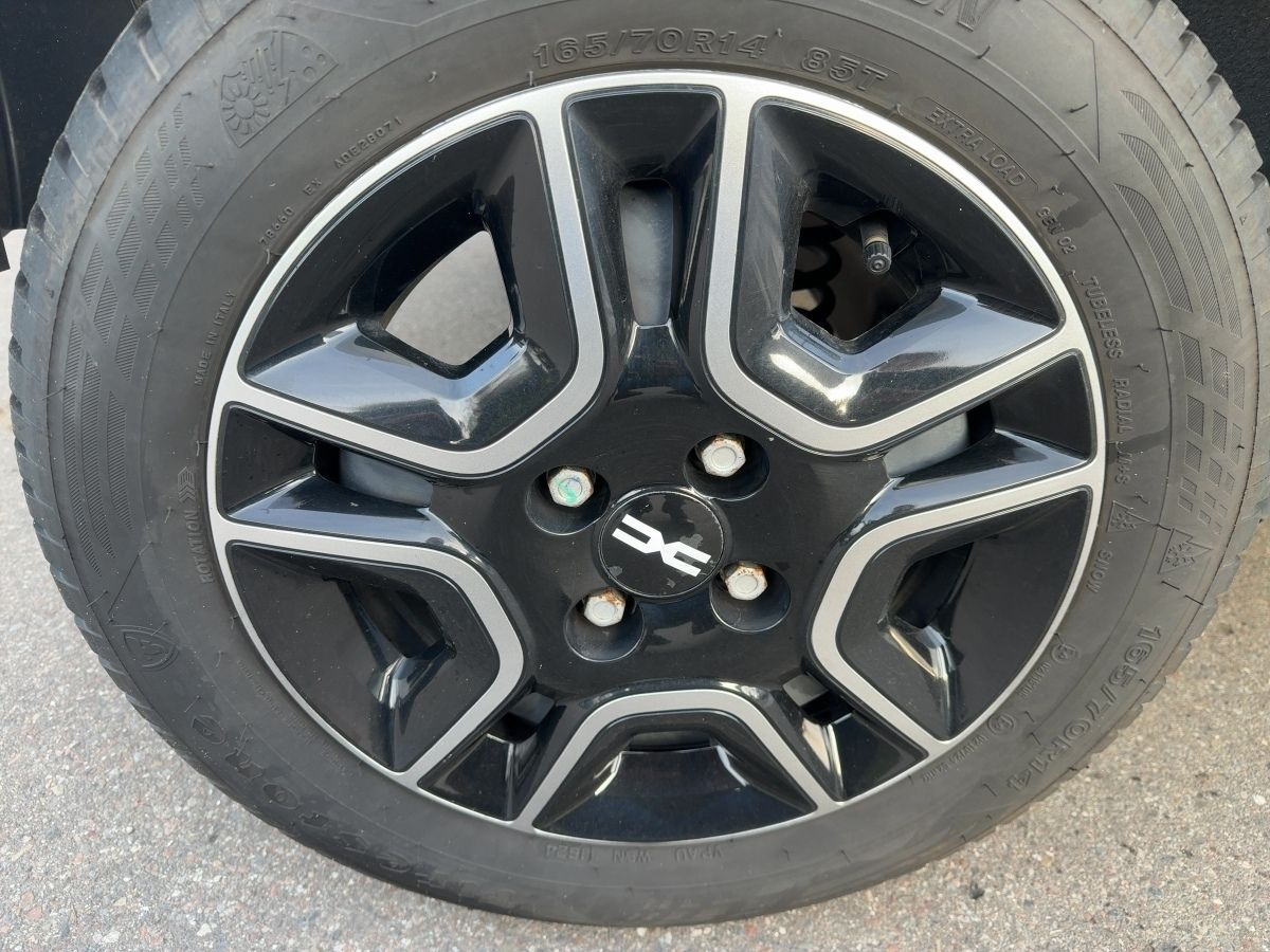 Fahrzeugabbildung Dacia Spring Essential 45CCS Kamera Allwetter