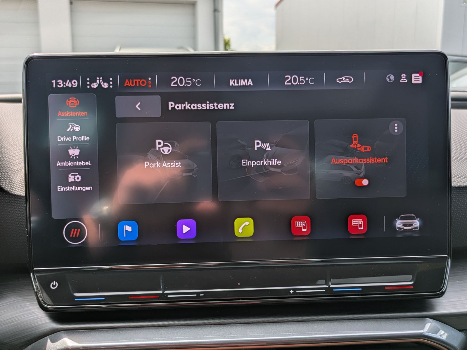 Fahrzeugabbildung CUPRA Leon VZ 2.0TSI 4Drive ACC*PANO*MATRIX*DCC*LM19"