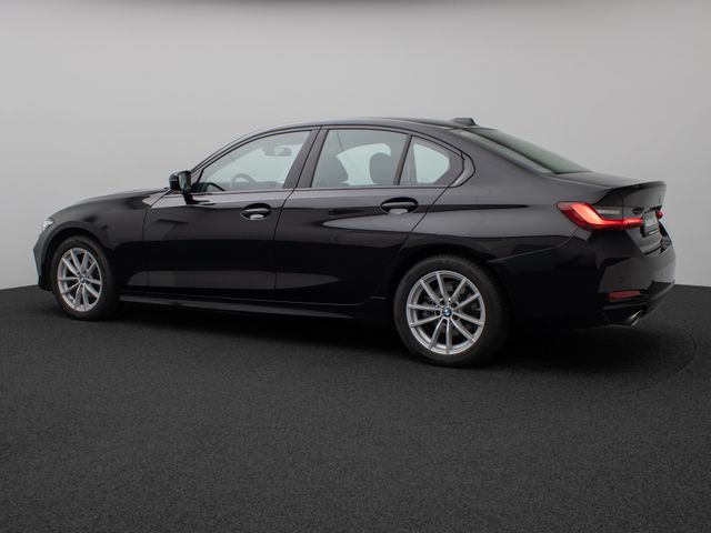 Foto Nummer 10: BMW 318i