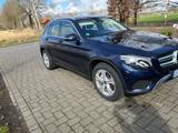 Mercedes-Benz GLC 220 d 4MATIC Autom. - - blaue Mercedes-Benz GLC 220