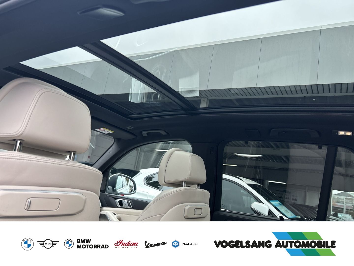 Fahrzeugabbildung BMW X5 30d xDrive,M Sport,7-Sitzer,Standheizung,AHK