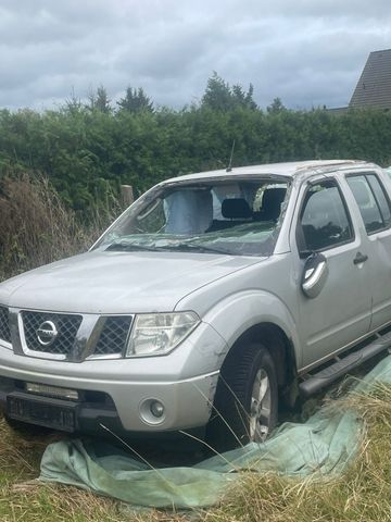 Nissan Navara Pickup Double Cab SE 4X4