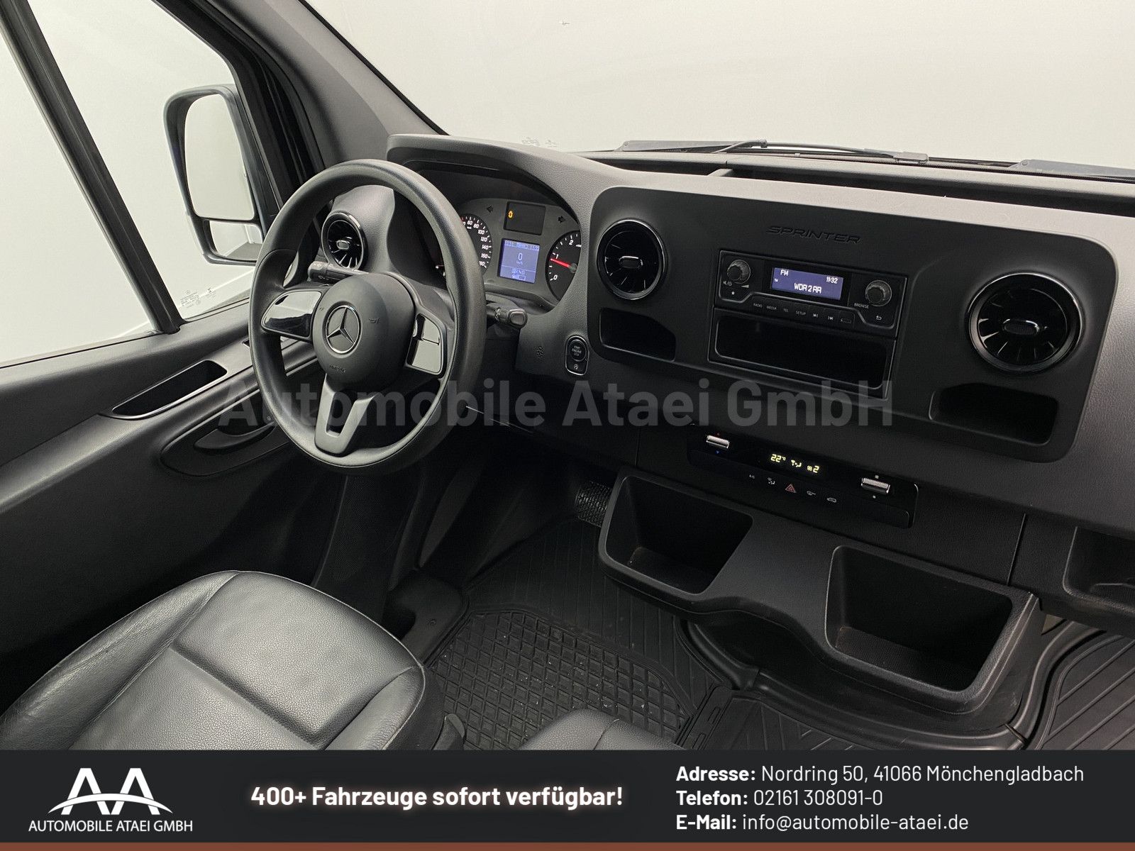 Fahrzeugabbildung Mercedes-Benz Sprinter 317 Automatik DoKa *AHK 3,5t* 0330