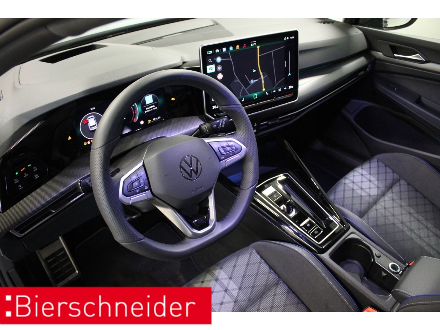 Volkswagen Golf 8 1.5 eTSI DSG PA 2x R-Line Black Style 18 foto 4