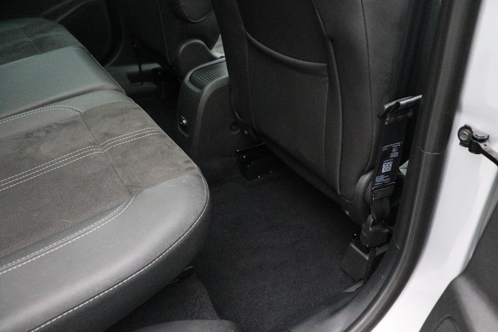 Fahrzeugabbildung Opel Crossland (X) 1.2 Ultimate Automatik