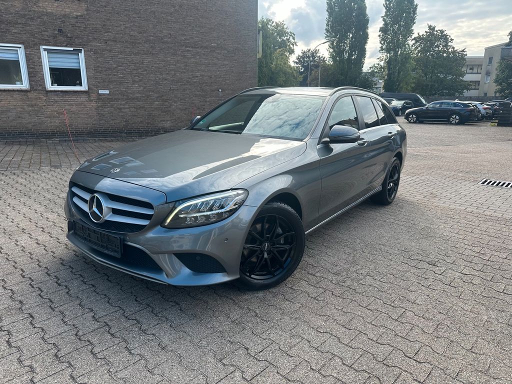 Image of Mercedes-Benz C 200