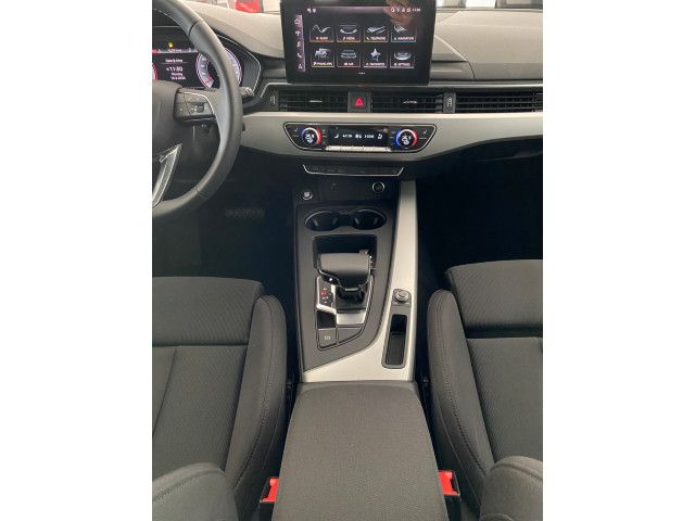 A4 Avant S line 40 TDI S tronic PANO+NAVI