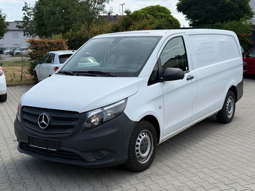 Image of Mercedes-Benz Vito