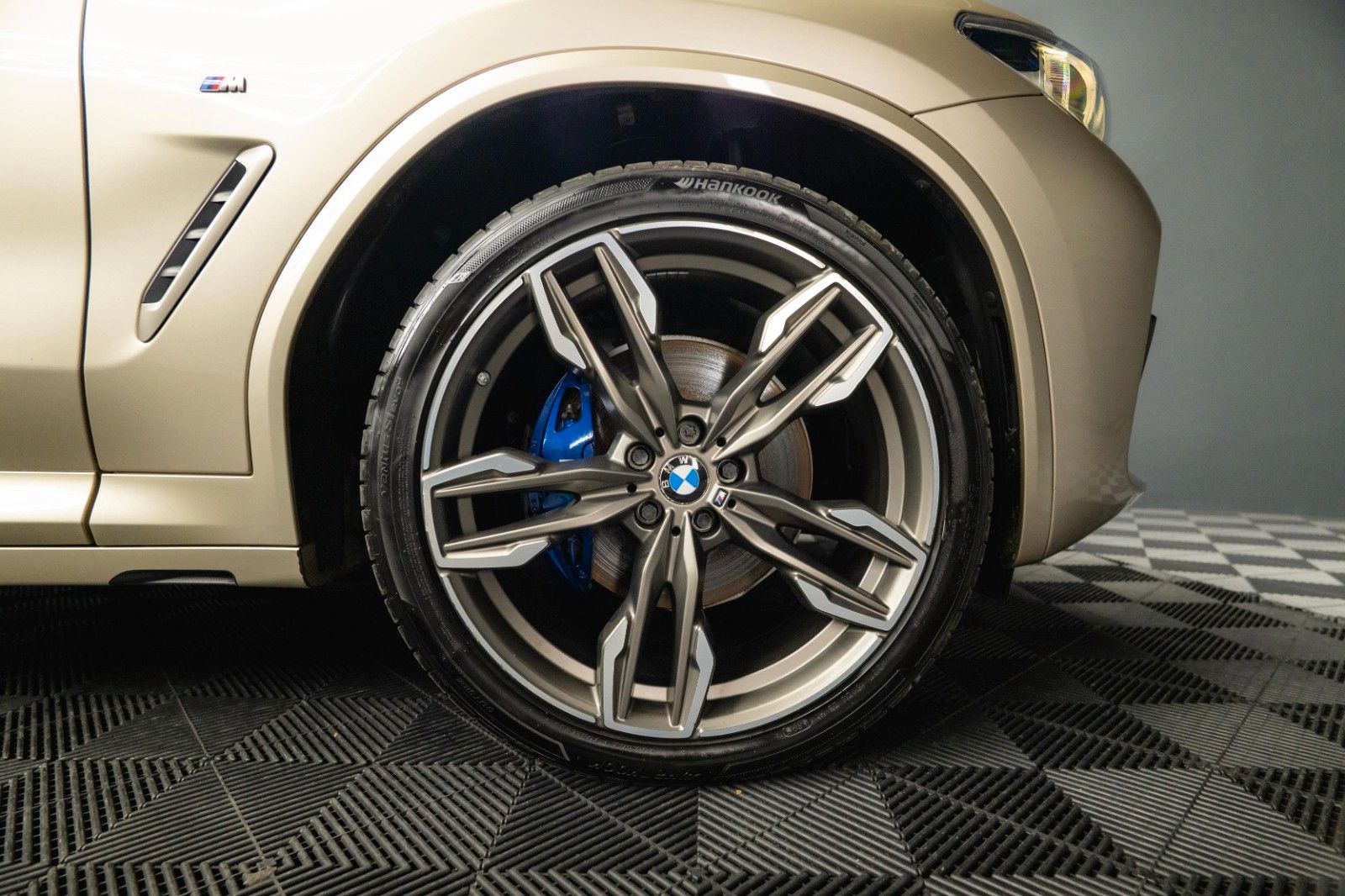 Fahrzeugabbildung BMW X4 M40i M Performance Shadow Line | Pano | LED