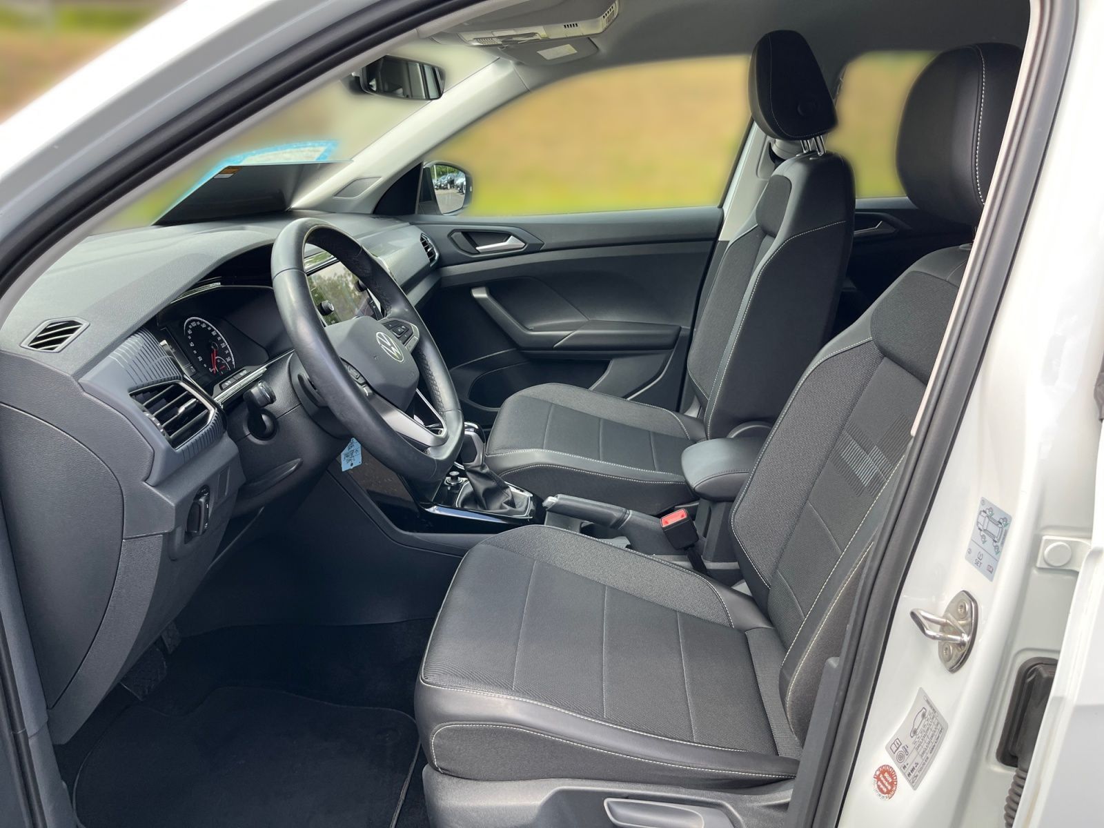 Volkswagen T-Cross - Bild 14