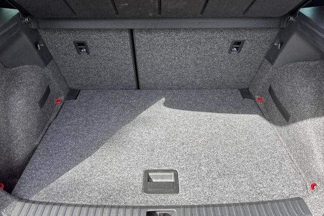 Foto Nummer 18: SEAT Arona