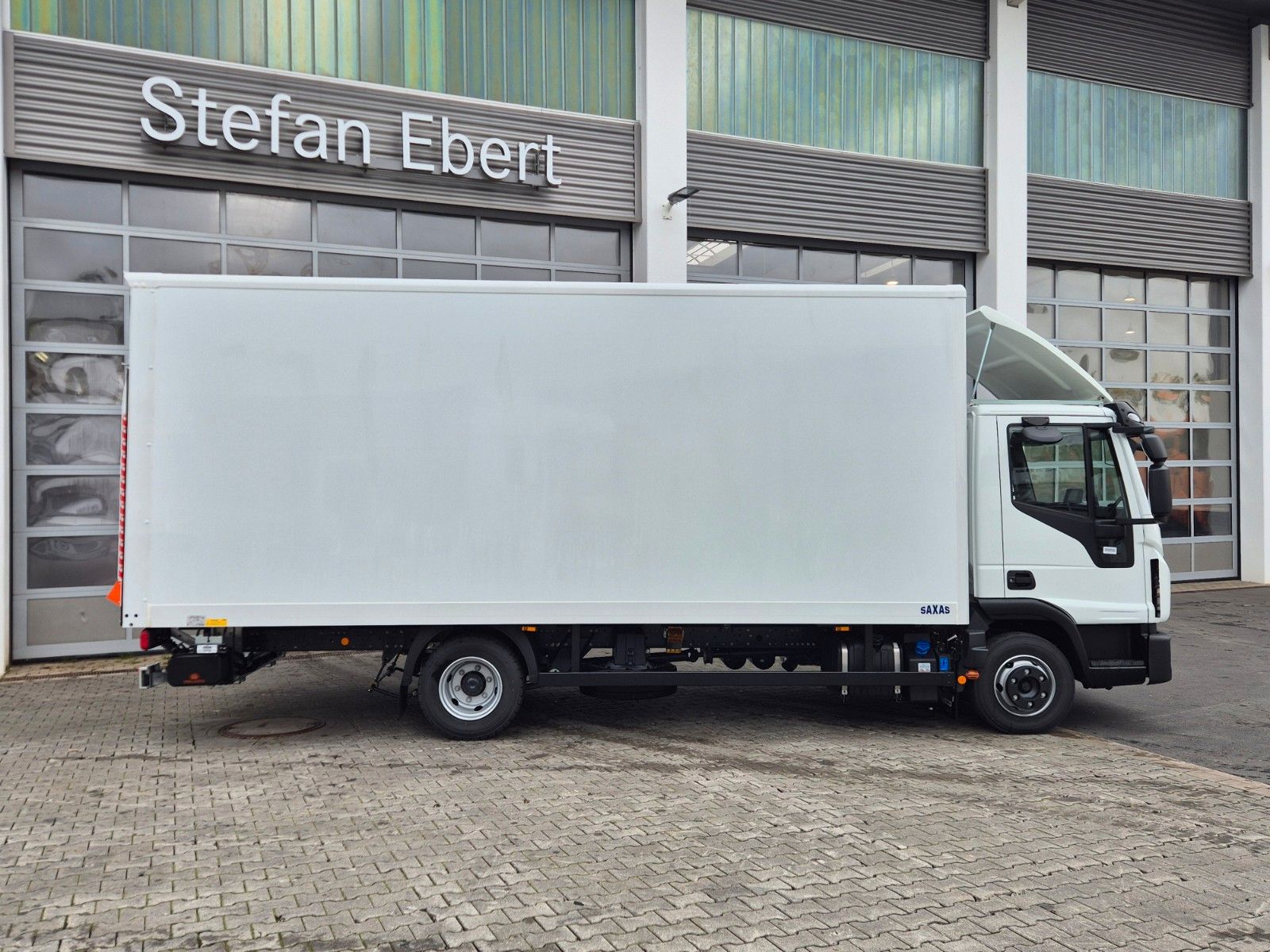 Fahrzeugabbildung Iveco Eurocargo ML75E21/P LBW 3 Sitze Klima