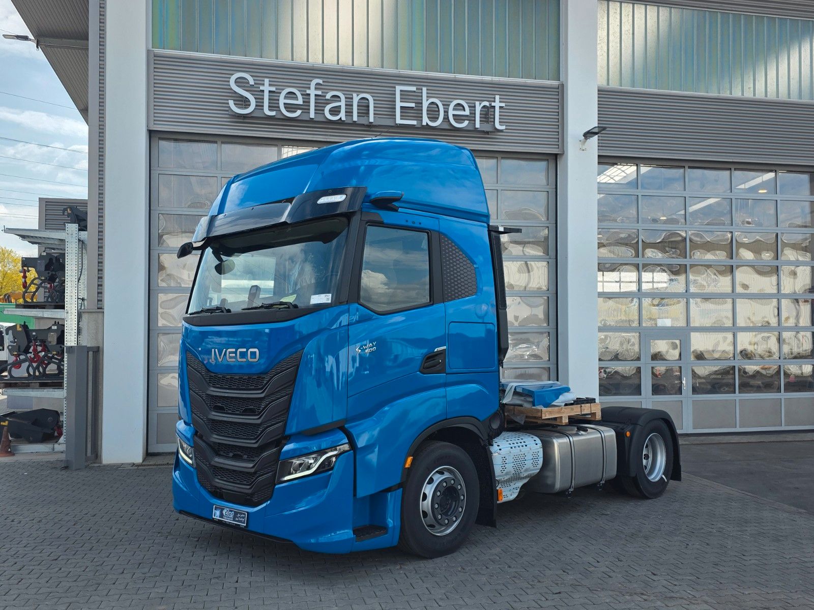 Fahrzeugabbildung Iveco S-Way AS440S50T/P Standklima+Heizung LED