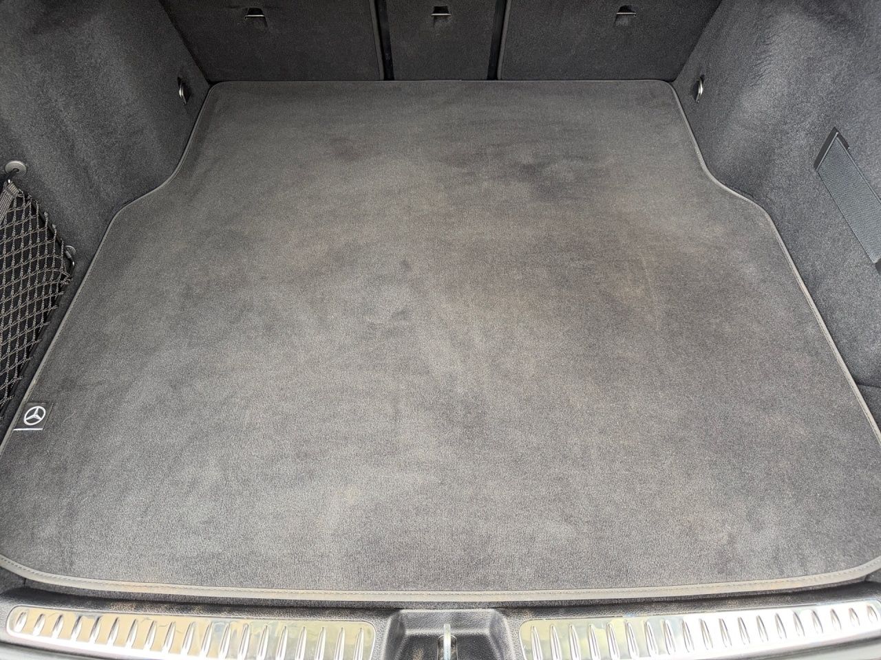 Fahrzeugabbildung Mercedes-Benz C 180 T-Modell AMG+NIGHT+STANDHEIZ+DIGITAL+360°+